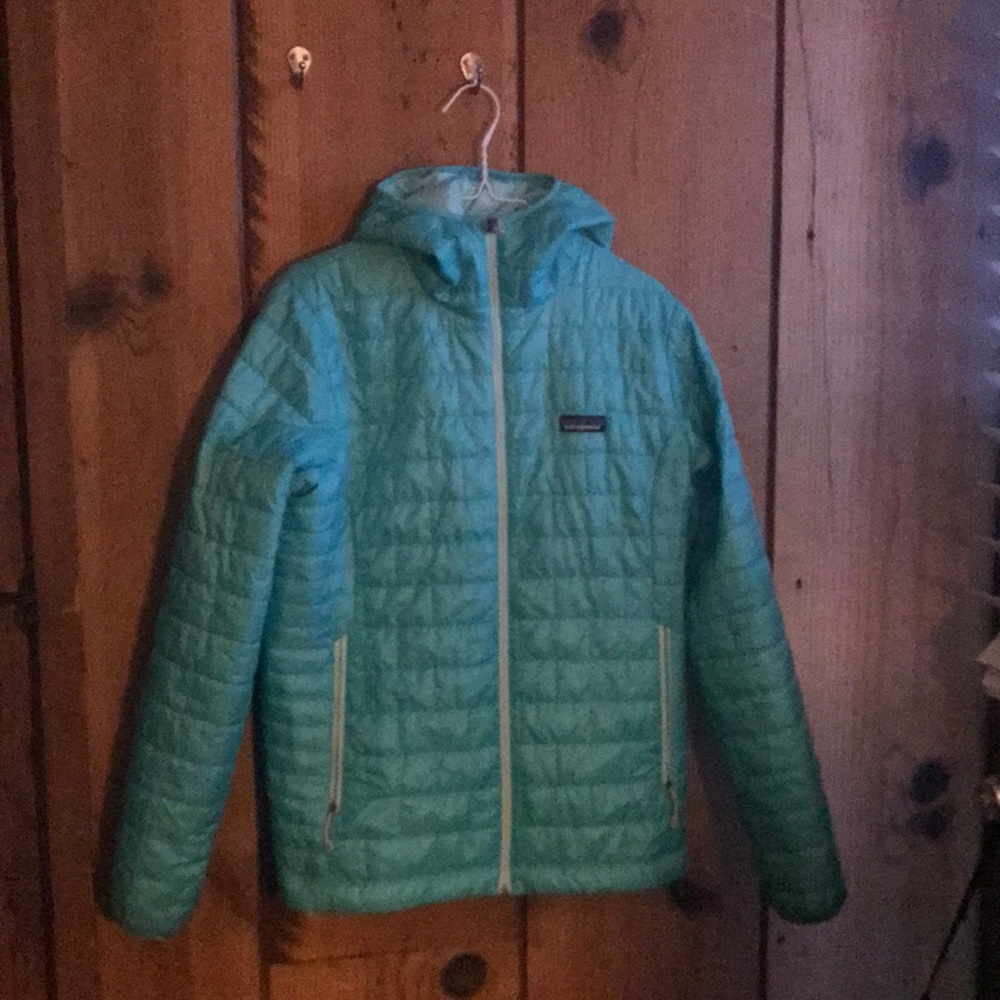 Patagonia Nano Puff Insulated Hoodie Jacket  NWOT